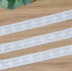 Renda de Tule Margarida - 2 metros na internet