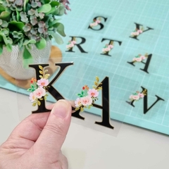 Adesivo Impermeável para Objetos - Inicial Floral - comprar online