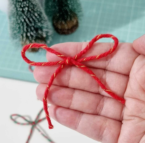 Cordão Twine Vermelho/Dourado