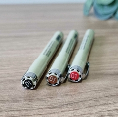 Caneta Permanente para Rostinho de Boneca - comprar online