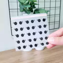 Adesivo para Tecido - Olhinhos Redondos - Preto na internet