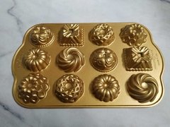 MOLDE CHARMS BUNDT