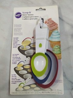 SET DE CUCHARAS CON ESPÁTULA INCORPORADA!