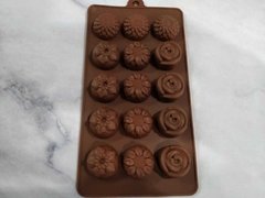 MOLDE BOMBONES FLORES