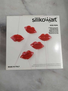 KISS POP