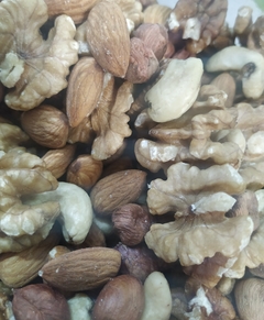 Mix de frutos secos, nueces, nueces pecan, almendras,castañas y avellanas x 100 g