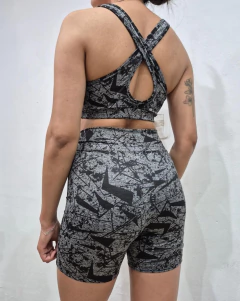 TOP ESTAMPADO CON PUSH UP en internet