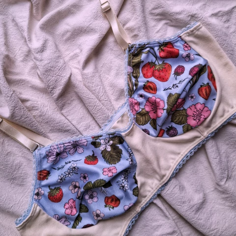 Corpi Maria Sabina SILVESTRES - comprar online