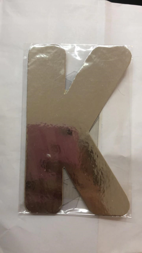 Letra laminada K prata kaixote