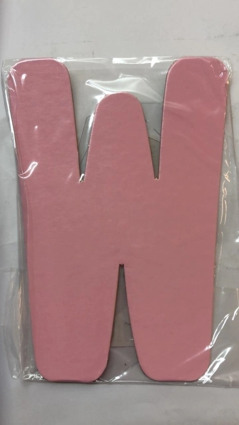 Letra W rosa kaixote