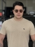 Camiseta Acostamento Lobo nas Costas Masculino - comprar online