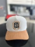 Boné Mr. Shelby Trucker MS1 Off White e Caramelo Masculino - Loja Mr. Boss