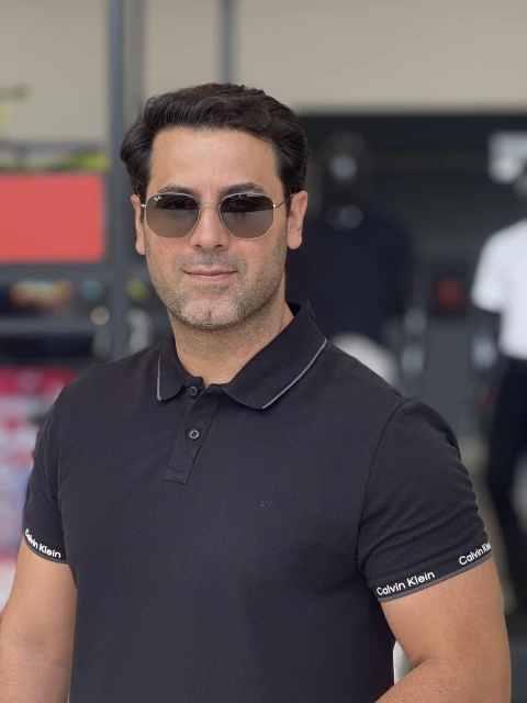 Polo Calvin Klein Slim Fit Logo Punho Masculino - comprar online