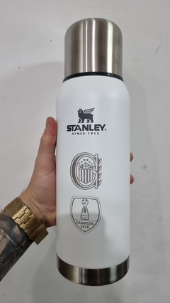 Termo STANLEY BLANCO grabado en internet