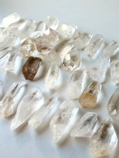 Cristal Lemuriano Tamanho 01 (20g a 39g) - Sementes das Estrelas