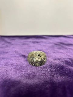 Pedras Roladas de Pirita - G - Sementes das Estrelas