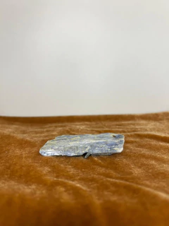 Cianita Azul - A Pedra do Arcanjo Miguel (C.3) - Sementes das Estrelas