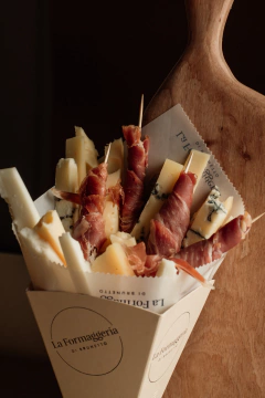 CONOS O SCATOLITAS DE QUESO - La Formaggeria di Brunetto