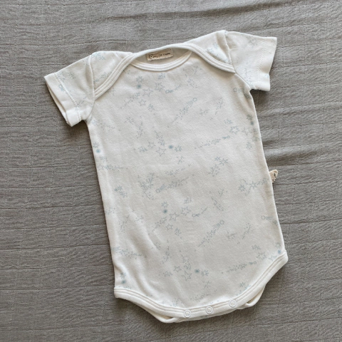 Body Manga Corta Cosmos celeste