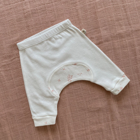 Pantalon Flores rosa viejo