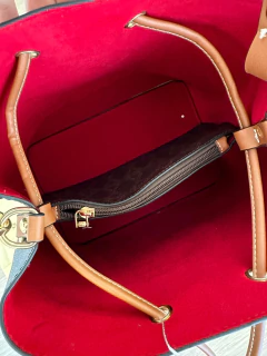 Bolsa Liz Grande na internet