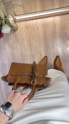 Bolsa Kelly na internet