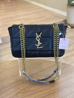 Bolsa Yasmin na internet