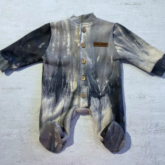 Enterito batick negro sin capucha (ÚLTIMO 1-3M)