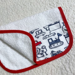 Babita toalla autitos en internet