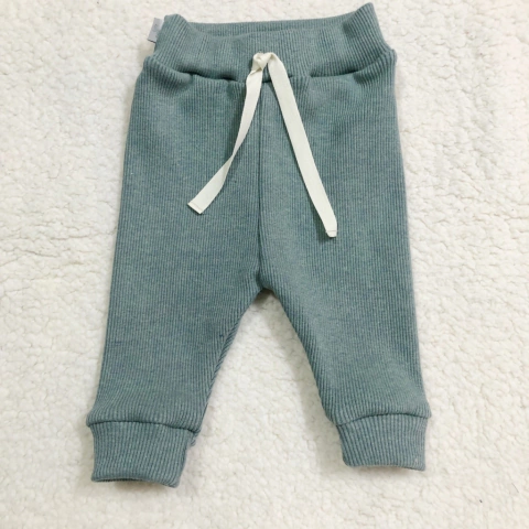 Babucha tipo morley verde (ÚLTIMA 9-12M)