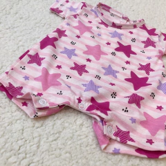 Enterito short estrellas rosas - comprar online