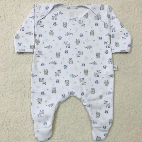 Enterito con pie animalitos celestes