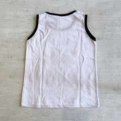 Musculosa (ÚLTIMA 24 MESES) en internet
