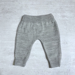 Pantalón tejido gris claro
