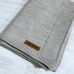 Manta tejida gris claro - comprar online