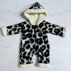 Enterito polar soft con corderito animal print (ÚLTIMO RN)