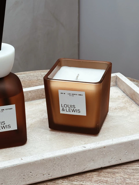 Vela Lush Brown - Louis & Lewis - comprar online