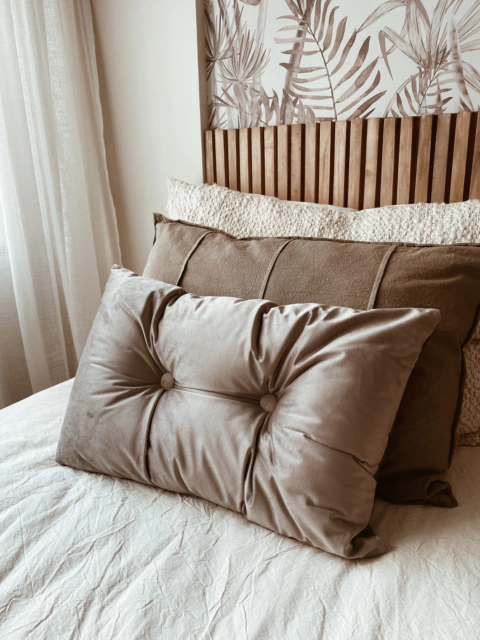 Almohadon Capitone - Claudia Adorno - comprar online