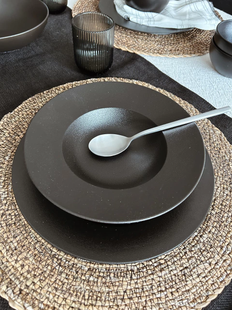 Plato de pasta Fine Plus Black - set x 2