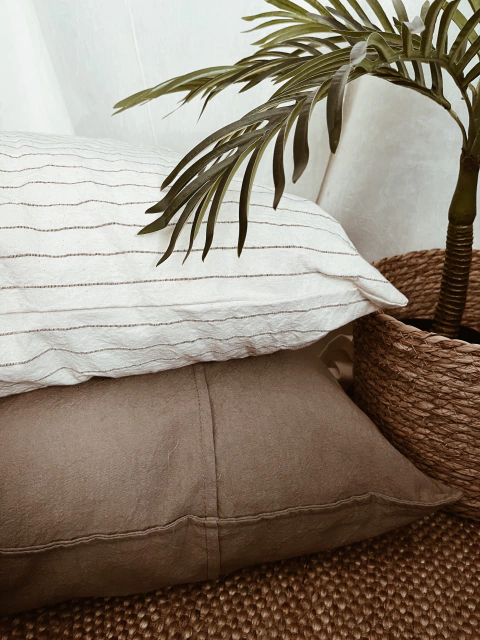 Almohadon Coruña rayas Vison - Claudia Adorno