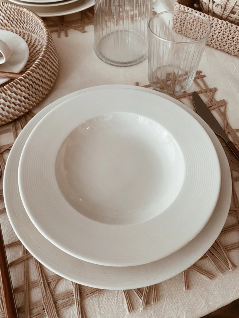 Plato hondo New York - set x 2