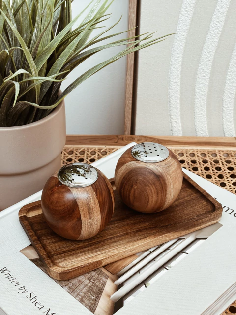 Salero Ball Acacia - comprar online