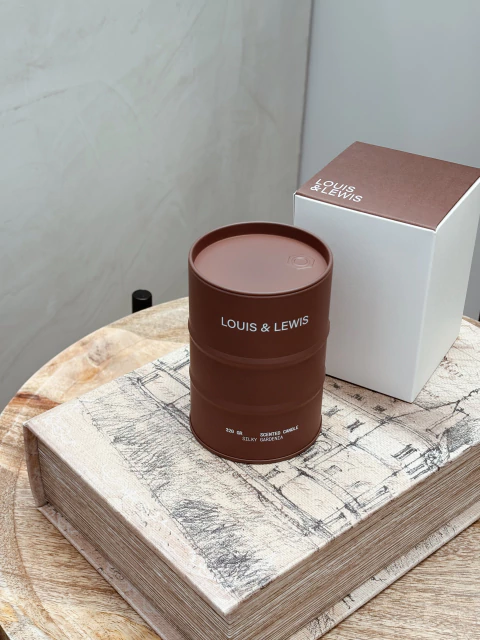 Vela Drum brown - Louis & Lewis - comprar online