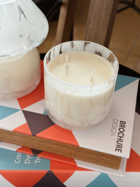 Vela Tiger White - Louis & Lewis - comprar online