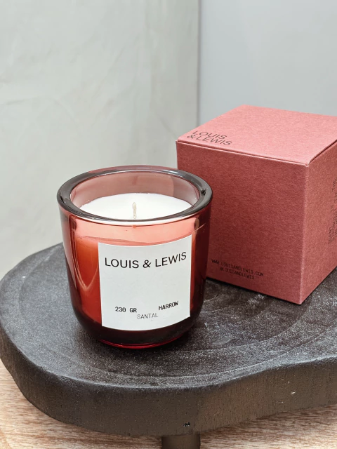 Vela Harrow - Louis & Lewis - comprar online