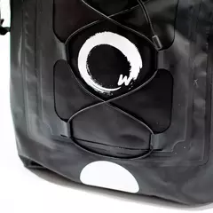 Mochila Estanco Impermeable Samurai Warrior 35/55 Lts Negra - RideMax
