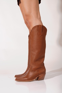 Bota Cuero Caña Alta en internet