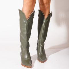 Bota Cuero Caña Alta - comprar online