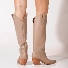 Bota Cuero Caña Alta - tienda online