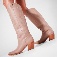 Bota Cuero Caña Alta con Grabados - SC STORE CALZADOS